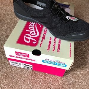 Women’s Shoes - Breathe Easy Envy Me